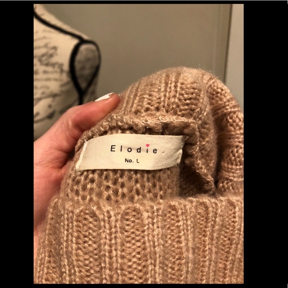 Apricot Elodie cut out turtleneck sweater - Picture 2 of 9